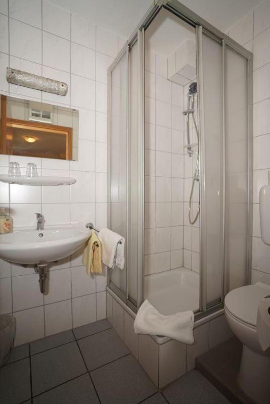 Pension Doeppert Neurenberg Buitenkant foto